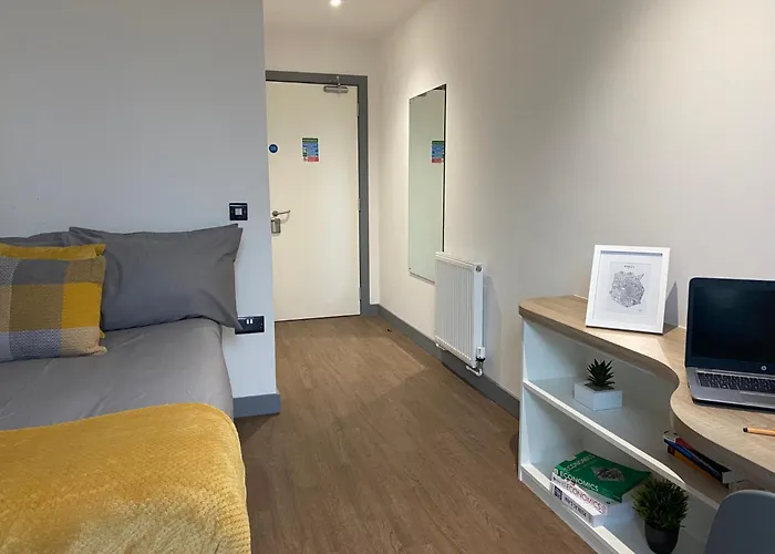 For Students Only Cosy Studios At Great Patrick Street