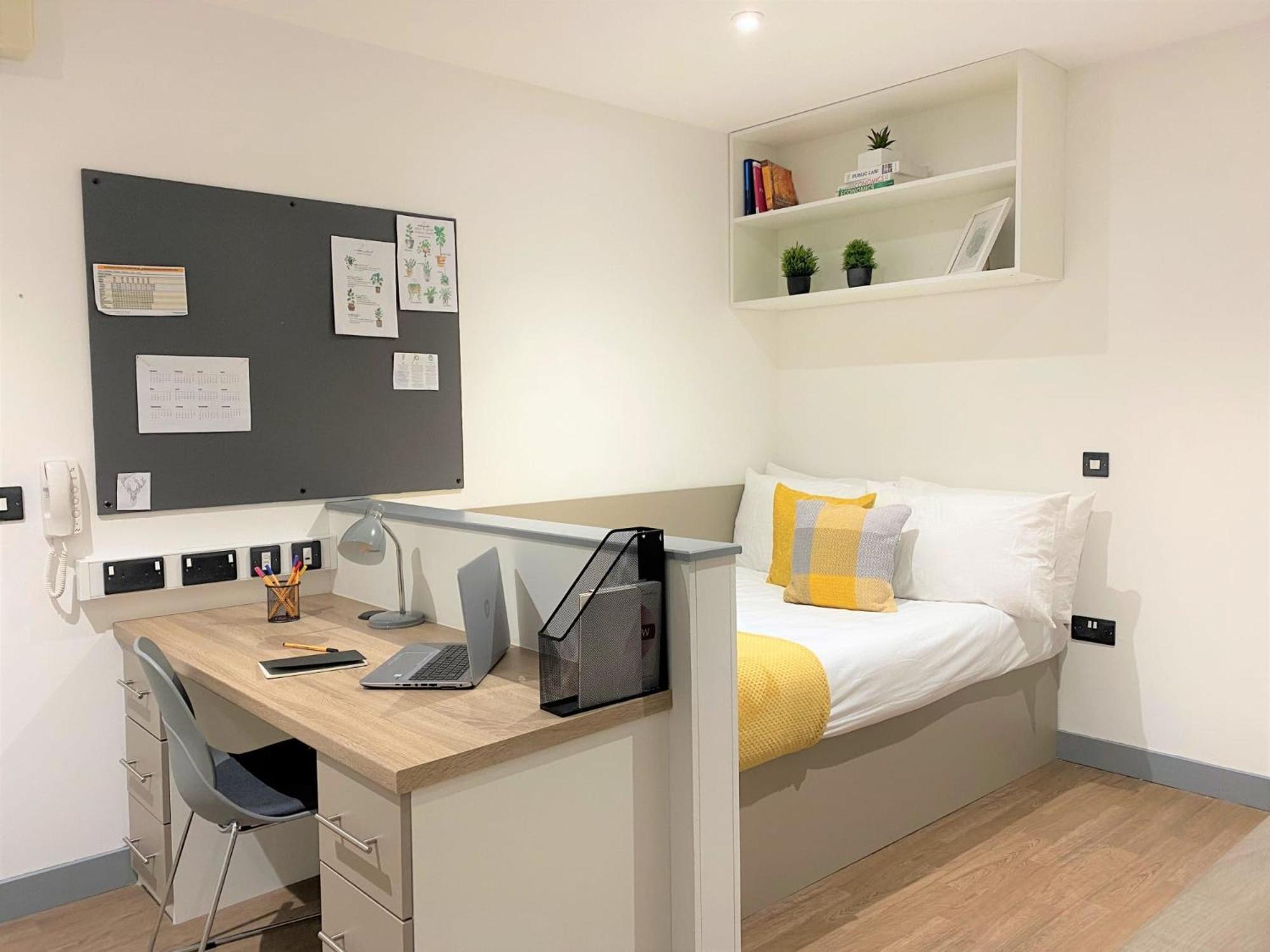 Apartment For Students Only Cosy At Great Patrick Street *