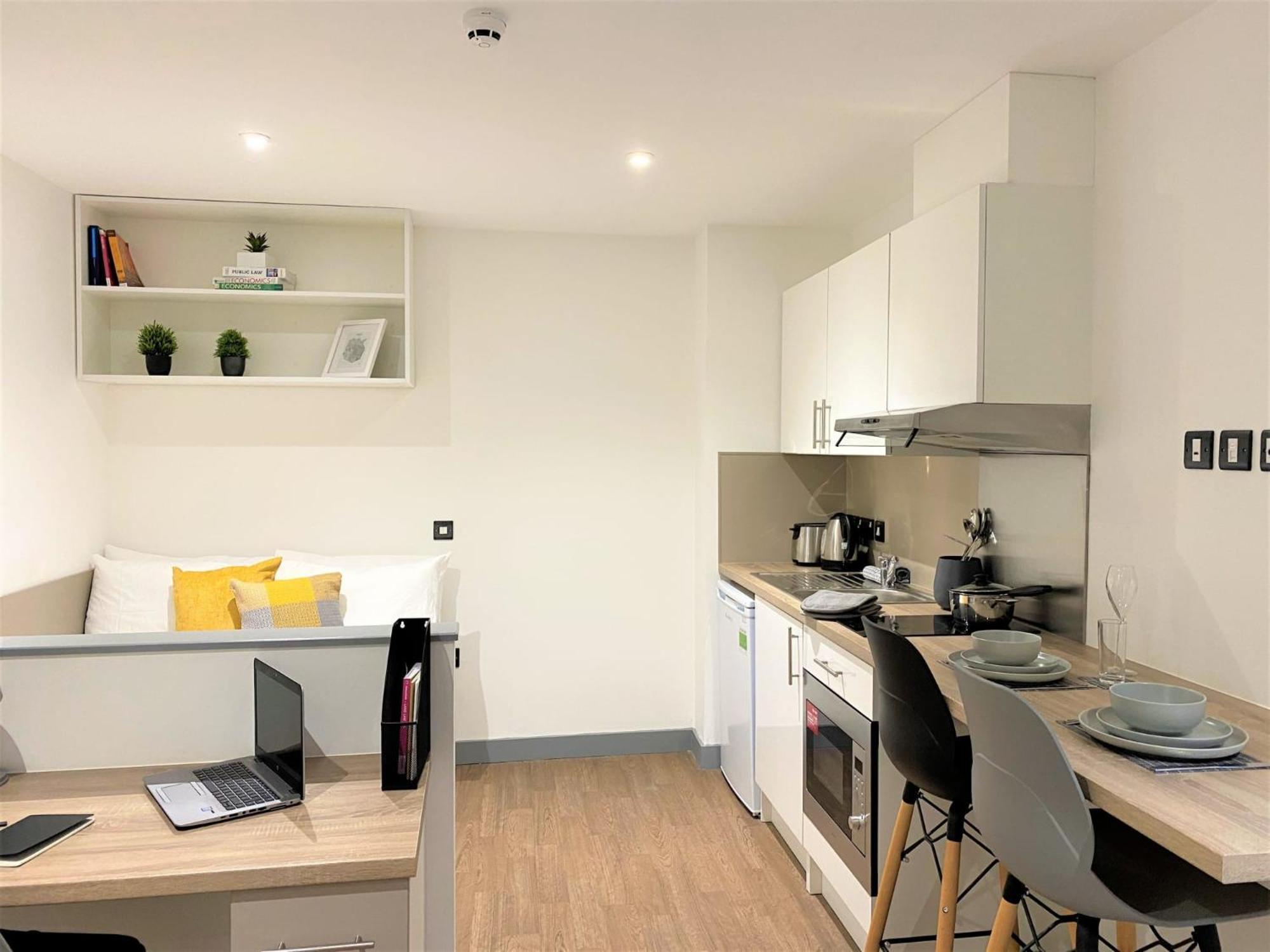 Apartment For Students Only Cosy At Great Patrick Street *